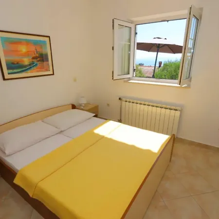 Apartment Comfort Delminium With Sea View Pag Town