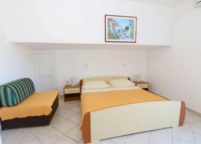 Comfort Delminium With Sea View Apartament *