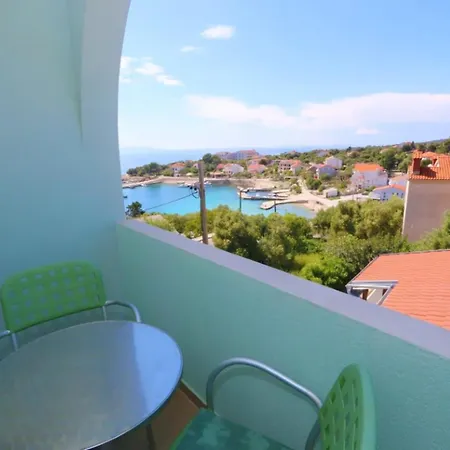 Comfort Delminium With Sea View *