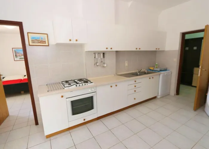 Appartement Comfort Delminium With Sea View