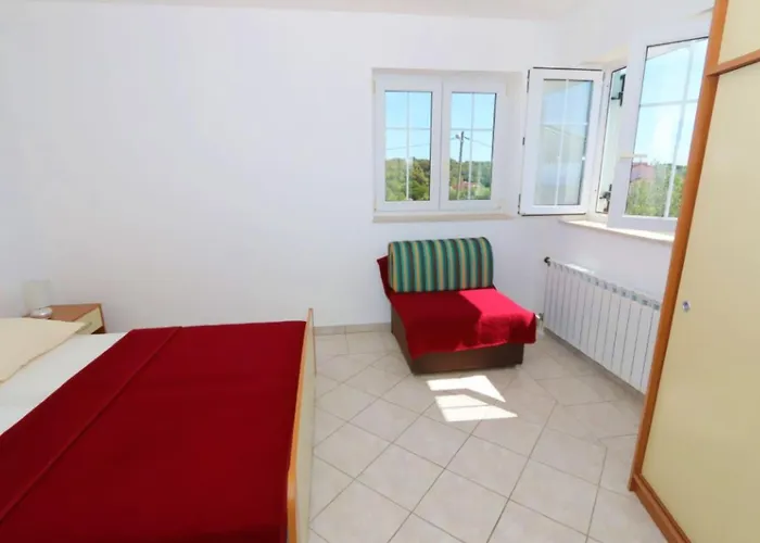 Comfort Delminium With Sea View *
